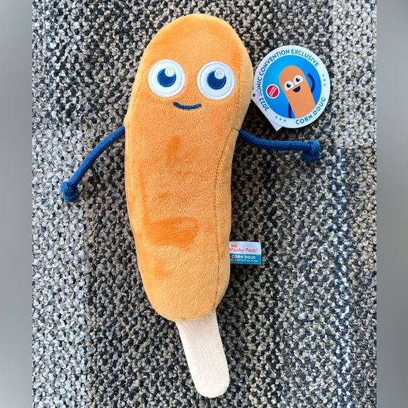 NWT Sonic Drive-In Corn Doug 2022 Convention Exclusive Limited Edition - Picture 1 of 4